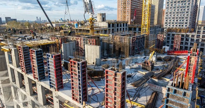 Интерьер квартиры с видом на реку в ЖК Страна.Заречная